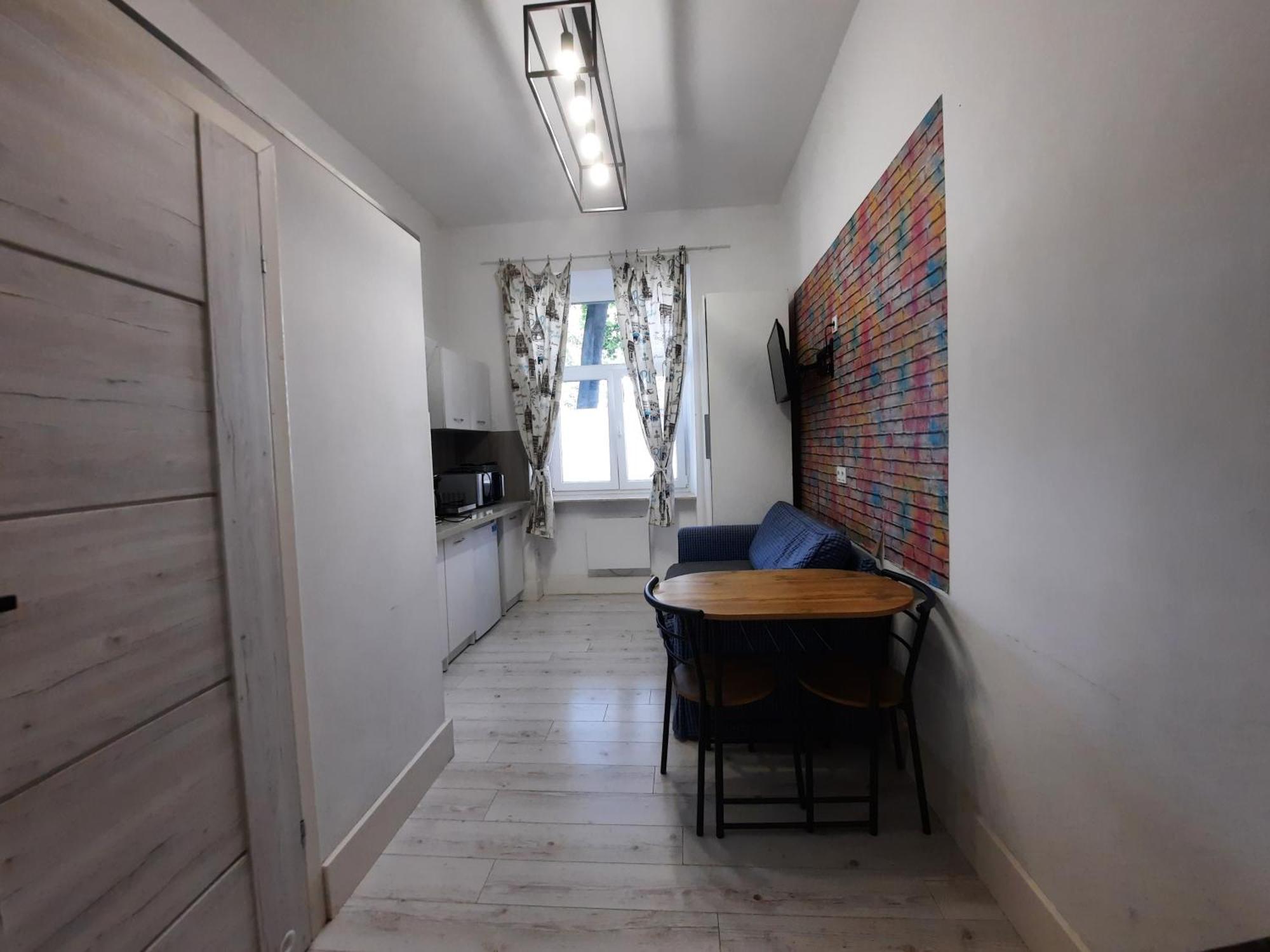Lorf Hostel&coffee Hostel